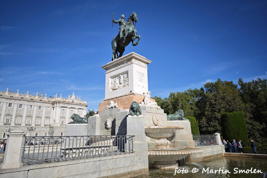 Plaza de Oriente Madrid