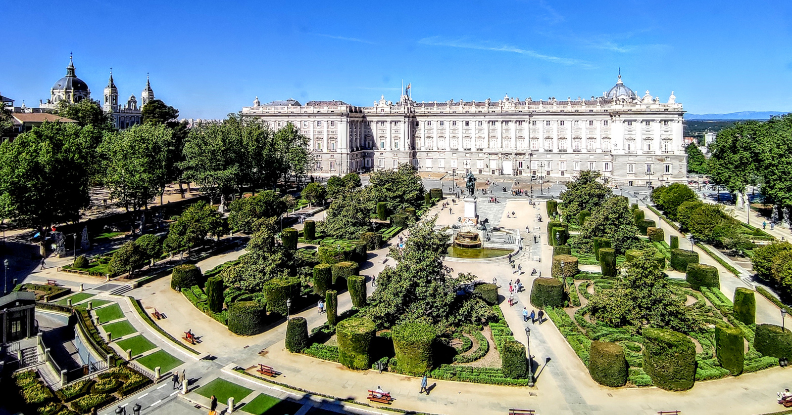 Plaza de Oriente Madrid