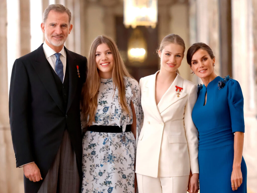 Španielska kráľovská rodina: Kráľ Felipe VI., infanta Sofía, Leonor de Borbón, princezná z Astúrie, Kráľovná Letizia (foto: Casa de S.M. El Rey)