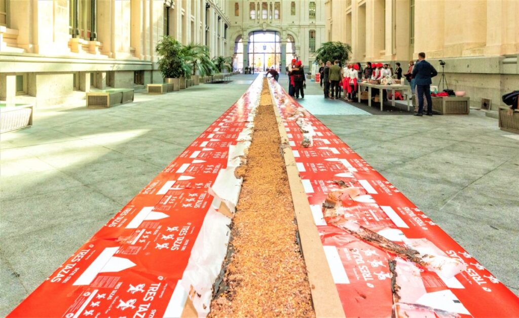 Rekordný turrón z roku 2020 s dĺžkou 50 metrov.