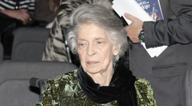 Irena Grécka a Dánska