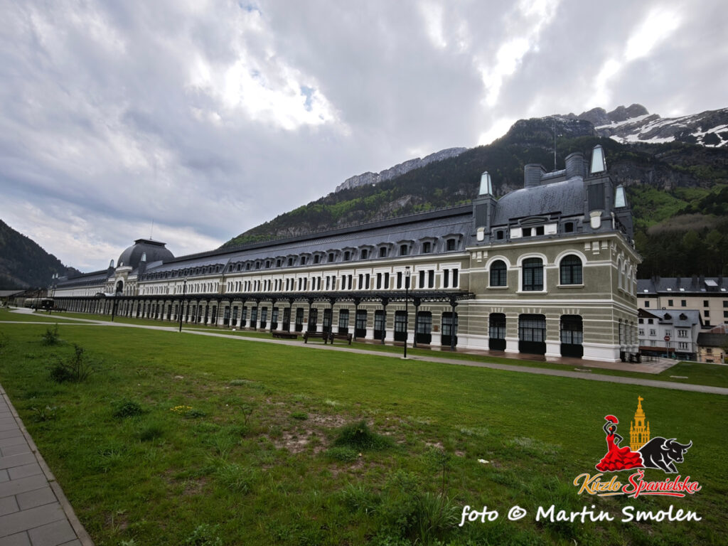 Canfranc Estación